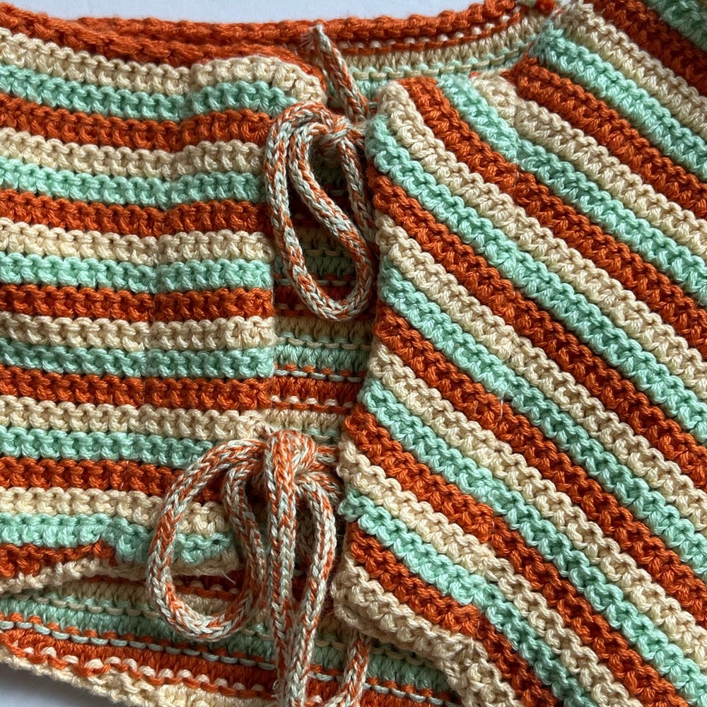 Urban Outfitters‎ NWOT Kaia Asymmetrical Knit Striped One Shoulder Top - Picture 6 of 9